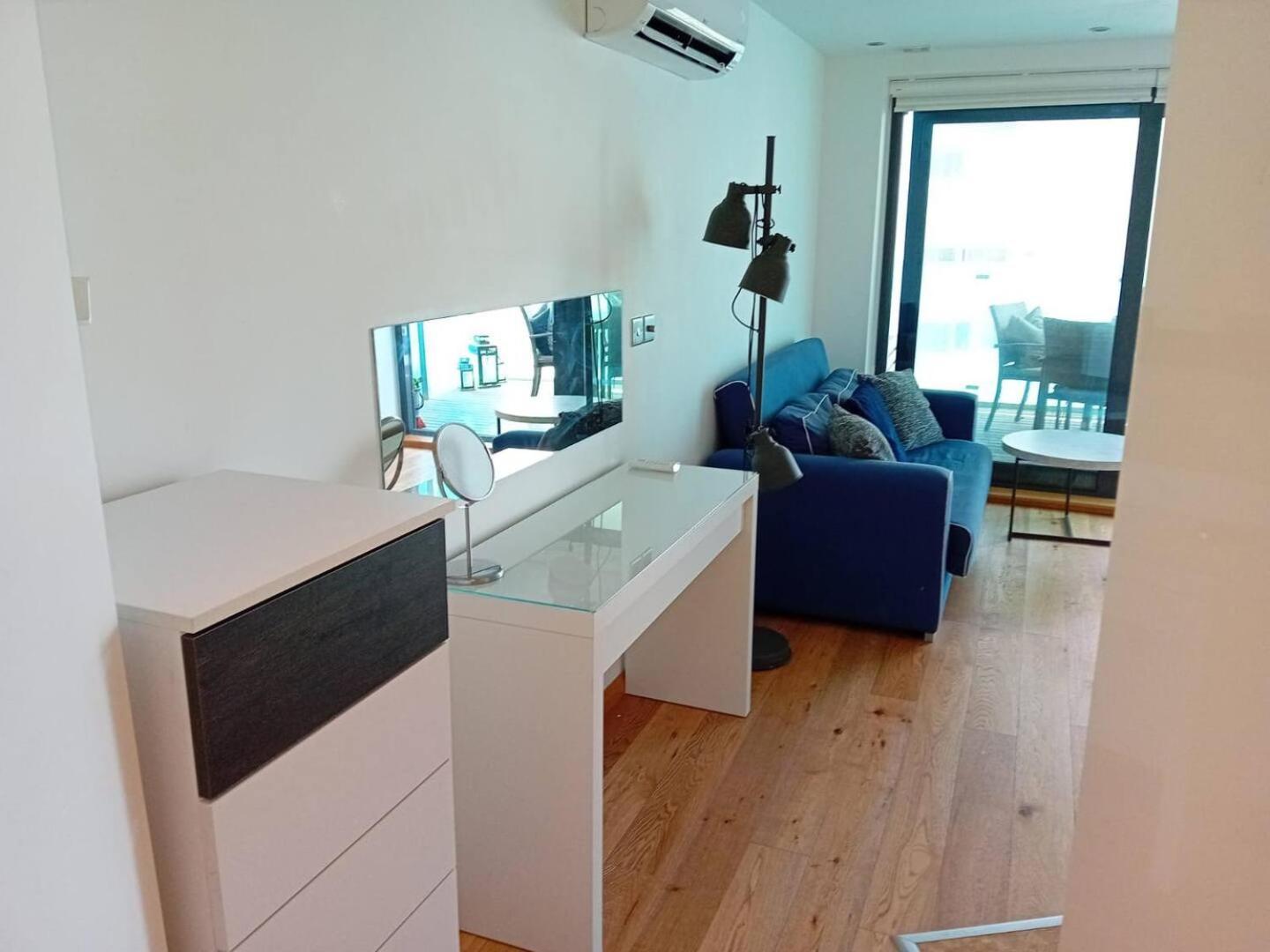 Urban Oasis At Luxurious Ocean Village Gibraltar Luaran gambar